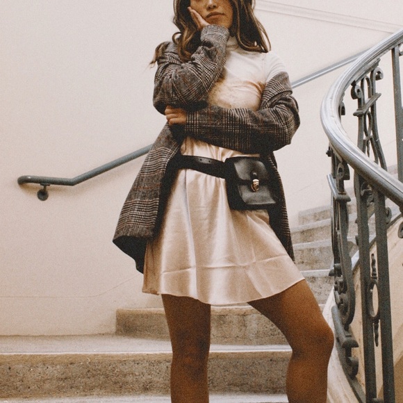 Urban Outfitters Handbags - Black Belt Bag